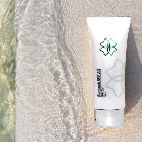 Derniz Sunblock SPF 30 Skin C01